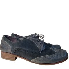 CLARKS